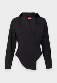 Μαύρο πουκάμισο τύπου wrap από απαλό ύφασμα, με μυτερό γιακά, μακριά μανίκια και ασύμμετρο τελείωμα. Το λογότυπο της Diesel διακριτικά τοποθετημένο.