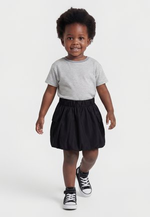 Name it NKFBABIZ - Široká sukňa  - black