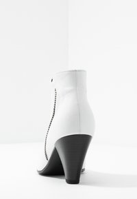 Gabor Ankle boot