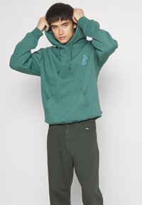 HUF SET HOODIE - Sweatshirt - pine