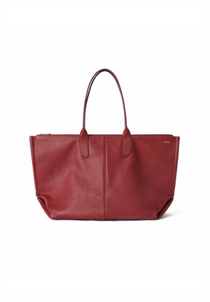 Shopping bags - red plum