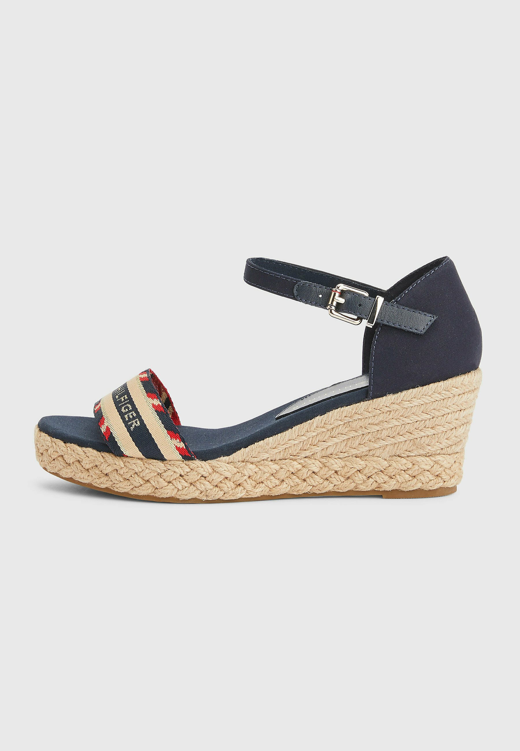 Tommy Hilfiger LOGO WEBBING MID HEEL - Sandalias de cuña - blue/multicolor  - Zalando.es