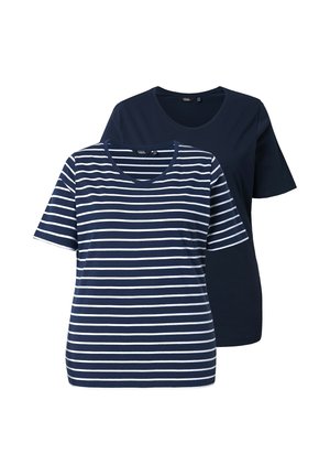 Zwei marineblaue kurzärmelige Hemden; eines einfarbig und eines mit weißen horizontalen Streifen, beide mit rundem Halsausschnitt.