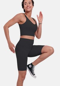 Araa Active KAMA - Tights - black