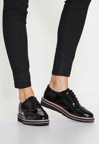 Anna Field Lace-ups black