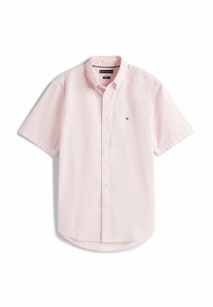 Lichtroze overhemd met korte mouwen en knoopsluiting, voorzien van een klassieke kraag, met een klein logo op de borst en een ronde zoom. Gladde stoftextuur.