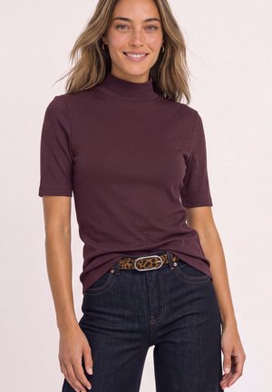 Street One, T-SHIRT WITH RIBBED TURTLENECK - T-shirt basique - rustic rouge