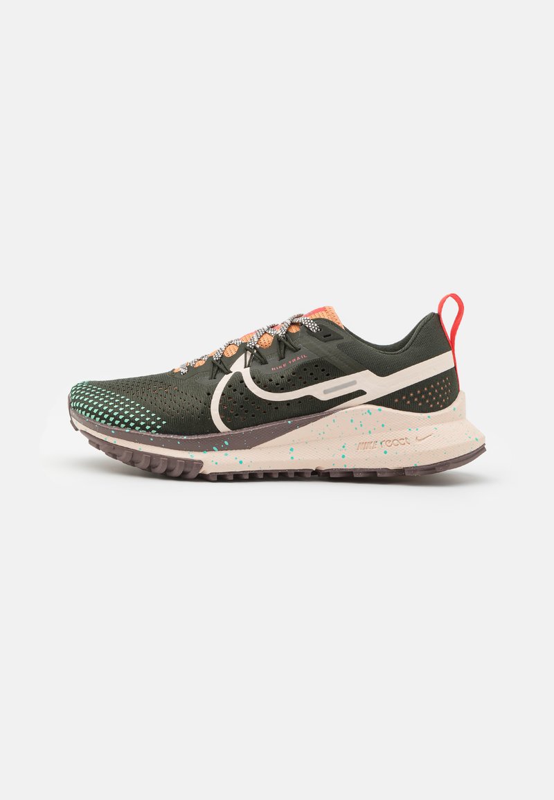 Nike Performance REACT PEGASUS TRAIL 4 Trail running shoes sequoia