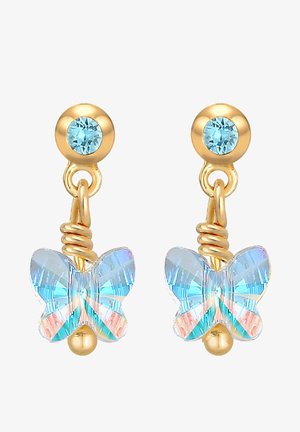 Auksinės auskarai su apvalia šviesiai mėlyna brangakmeniu viršuje, prijungti prie spiralės vielos, papuošti mėlyna ir rožine drugelio pakabuku.