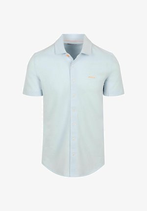 Lichtblauw overhemd met korte mouwen, knopen, een klassieke kraag en een klein oranje logo op de linkerborst.