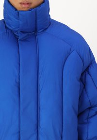 Jack & Jones JCOOUTER PUFFER JACKET - Veste d'hiver - lapis blue