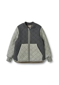 Quiltet bomberjakke i grå og lysegrøn. Har ribbet krave, manchetter og lynlås lukning. Bemærkelsesværdigt diamantmønster på stoffet.