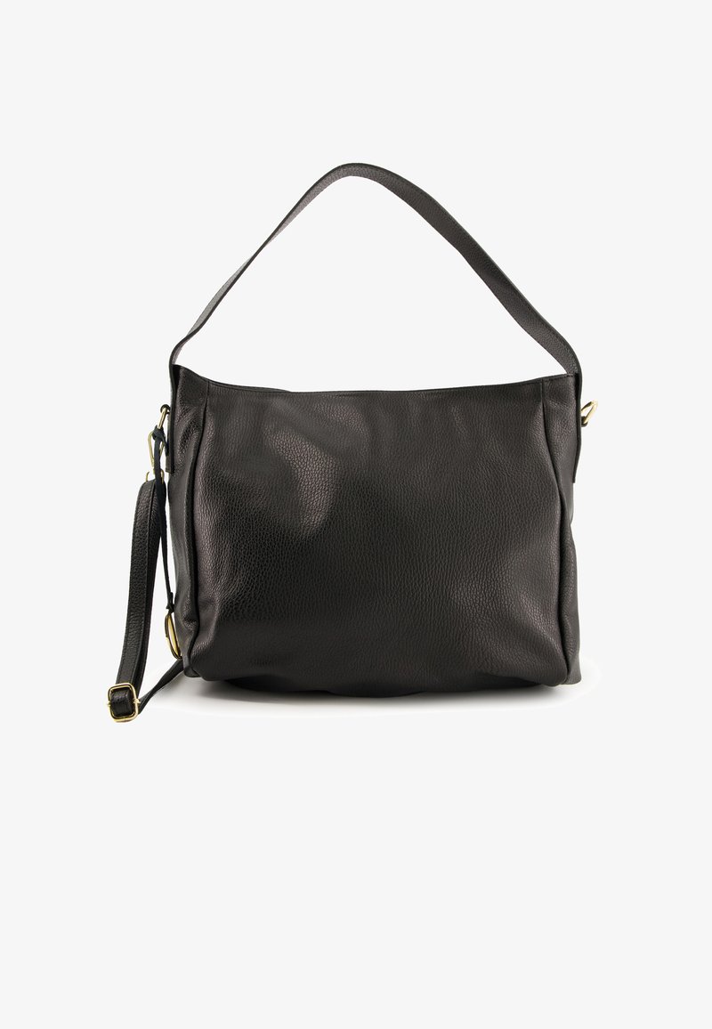 Sorte læder skuldertaske med en struktureret overflade, udstyret med et kort håndtag og en justerbar lang rem, accentueret med hardware i guld-toner.