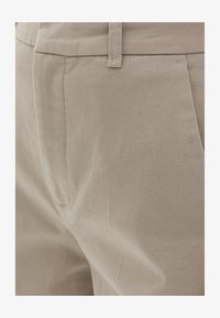 Nevybráno, pure cashmere