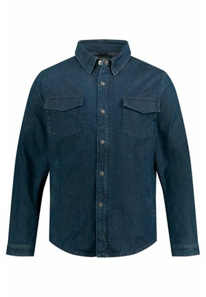 Ciemnoniebieska koszula dżinsowa z kołnierzykiem, z przodem na guziki, dwoma kieszeniami na piersi, długimi rękawami i prostym dołem. Gładka tekstura.