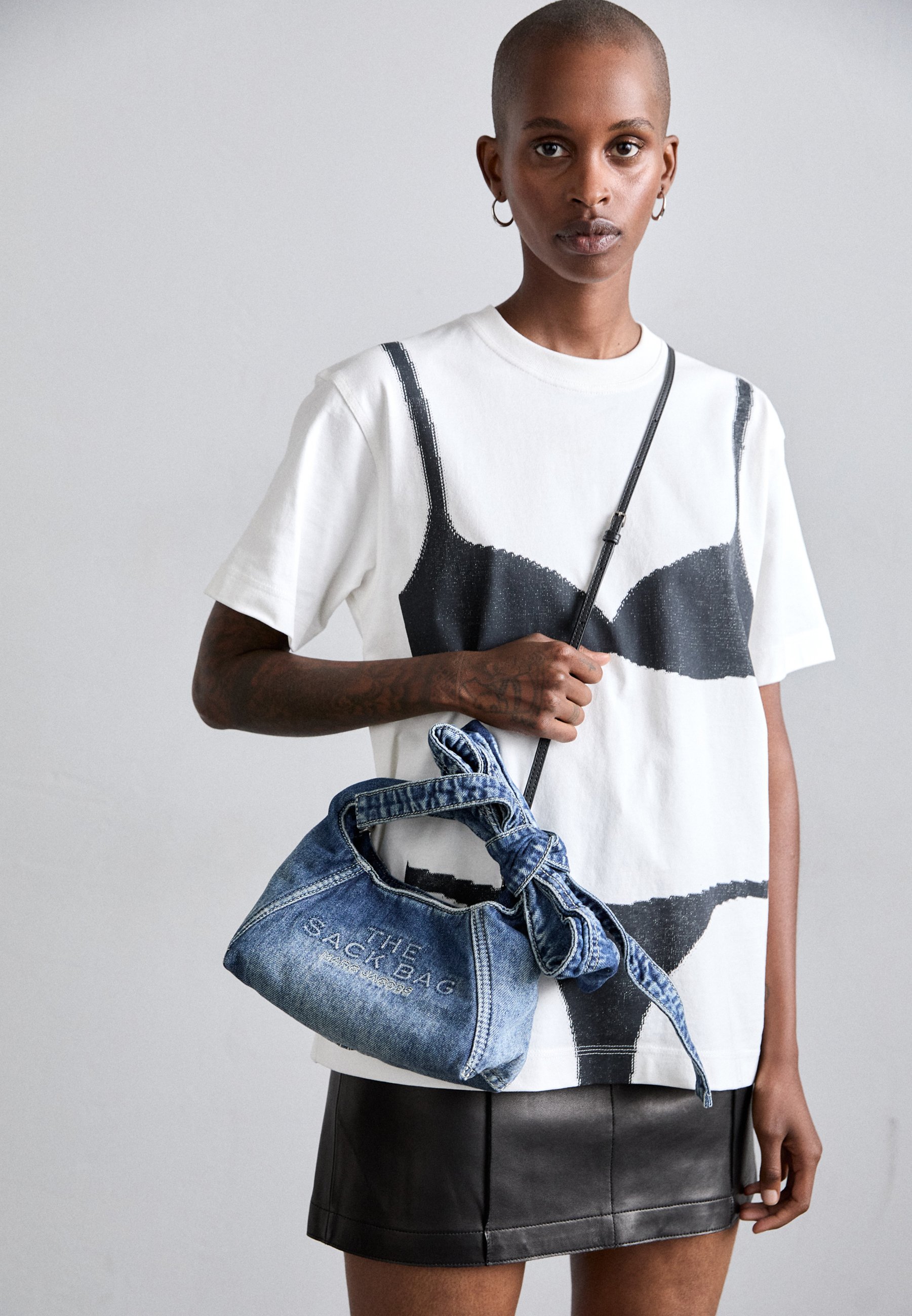MARC JACOBS THE MINI SACK - Handbag - medium wash indigo/blue