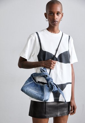 MARC JACOBS THE MINI SACK - Håndveske - medium wash indigo