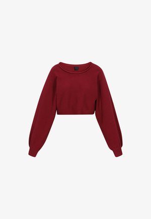 Rövidített pulóver mélyvörös színben, hosszú, keskenyedő ujjakkal és kerek nyakkivágással. Puha anyagból készült, sima textúrával.