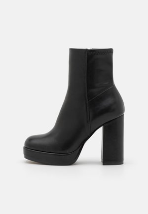 VEGAN IZABELLE - Bottines à plateau - black