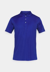 Polo bleu avec un col classique, des manches courtes et une patte de boutonnage à trois boutons. Confectionné en tissu lisse avec un léger éclat.
