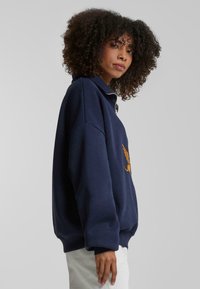 PROHIBITED GRIFFIN HALF-ZIP - Bluză de molton cu fermoar - blue