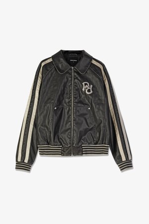 Melns bomber jaku no poliestera, ar ribotu apakšmalu, lielu apkakli un krēmkrāsas svītrām. Izteikta pelēka logo detaļa uz krūšu daļas.