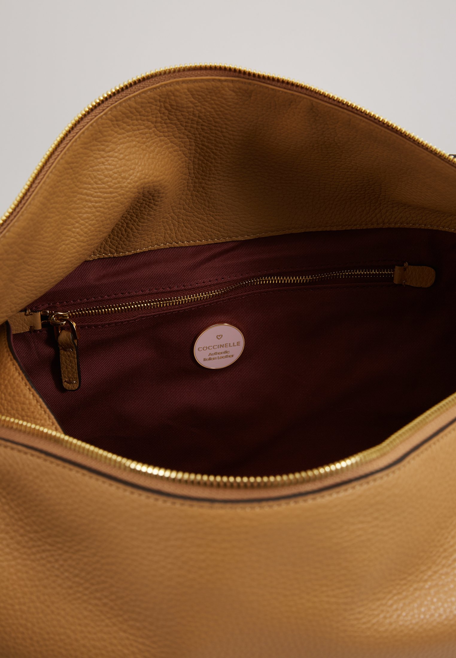 Coccinelle BORSA PELLE VITELLO Håndveske camel Zalando.no Coccinelle BORSA PELLE VITELLO Håndveske camel Zalando.no
