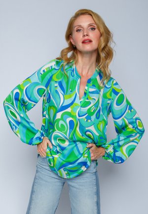 Emily van den Bergh, Blouse - aqua green
