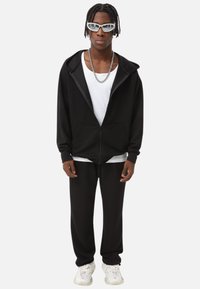 Unausgewählt, schwarz