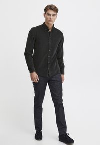 Casual Friday ÜBERGANGS ANTON - Shirt - anthracite black