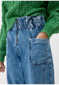 QS HIGH RISE BARREL - Jeans Straight Leg - ozeanblau
