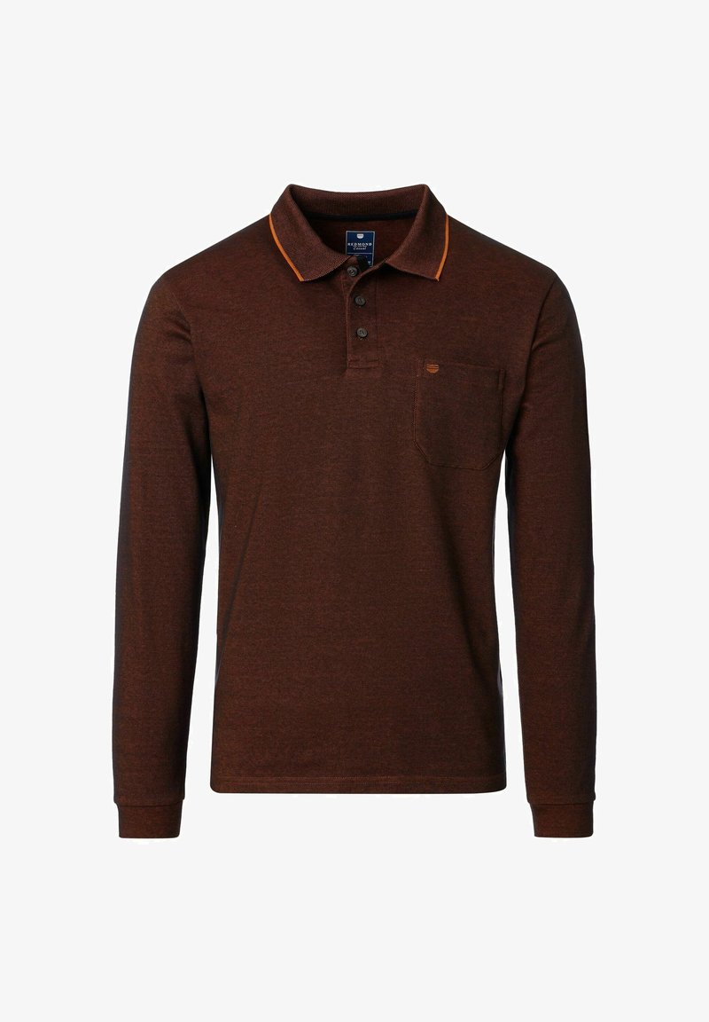 Langarm-Poloshirt aus dunkelbraunem Stoff mit strukturierter Oberfläche, mit einem orangen Akzent am Kragen, drei Knöpfen und einer Brusttasche.