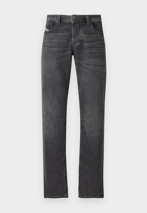 Mørkegrå denimjeans med rett benkutt, fem lommer, metallknapp-lukking og subtil fading på stoffoverflaten.