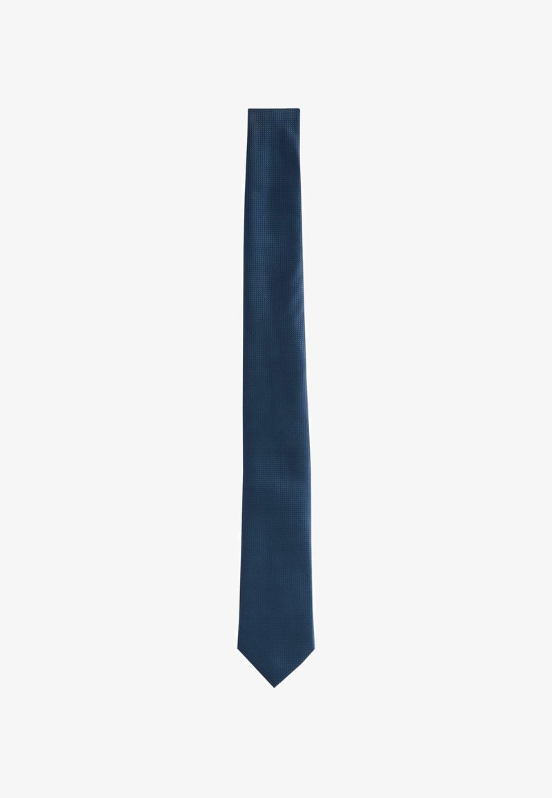 Cravatta blu navy con un motivo testurizzato, design affusolato e punta appuntita. Realizzata in tessuto per una finitura liscia. La lunghezza è standard per l'abbigliamento formale.