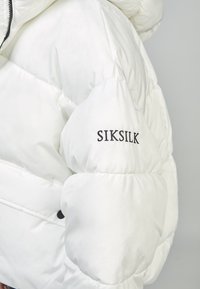 SIKSILK Zimná bunda - white