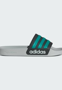 Sandály Adidas cloudfoam slide v černé a tyrkysové barvě. Mají tři texturované pruhy, odpruženou podrážku a výrazné bílé logo.