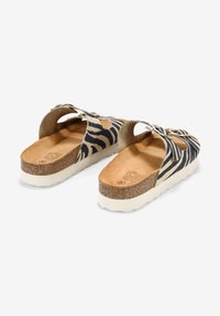 Bosanova CON HEBILLAS - Sandalias planas - cebra