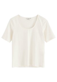 Hvid kortærmet t-shirt med scoop halsudskæring, lavet af blødt, glat stof. Lige kant forneden, minimalistisk design uden mønstre.
