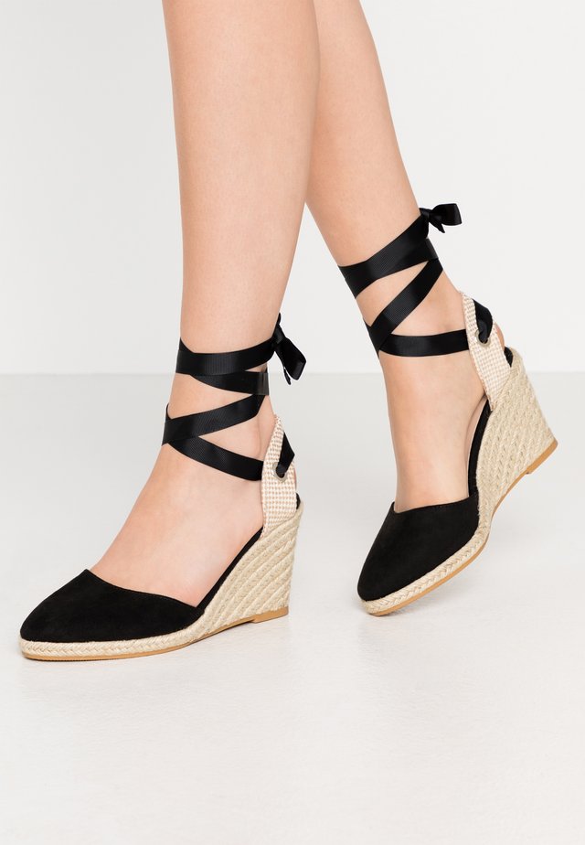 WINNY ANKL TIE - Sandalias de tacón - black