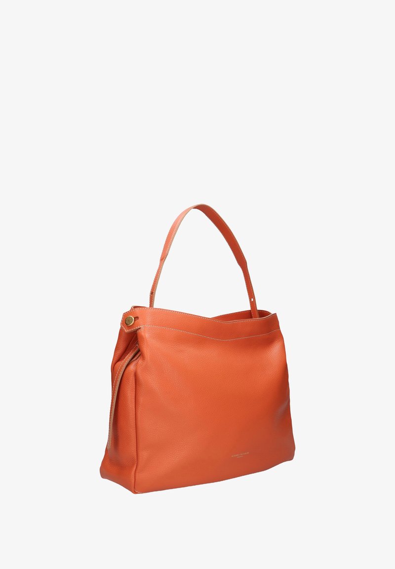 Borsa tote in pelle arancione con una sola tracolla, caratterizzata da un'esterno liscio, cuciture sottili e un dettaglio con tasca con zip.