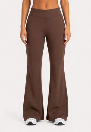 Smilodox, REGULAR FIT PERFORMANCE JOGGER MAVENI - Pantalon de survêtement - braun