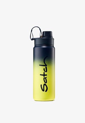 Edelstahl-Wasserflasche mit einem Farbverlauf von Navyblau zu leuchtendem Gelb, ausgestattet mit einem schwarzen Deckel und einem Tragegriff.