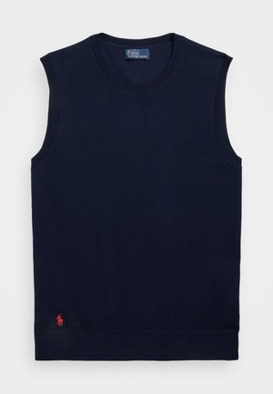 Gilet en maille sans manches bleu marine avec col rond, petit logo rouge brodé en bas à gauche, et étiquette Polo by Ralph Lauren à l'intérieur.