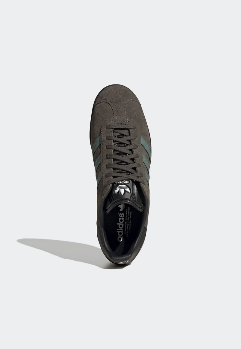 adidas gazelle silver green womens adidas Gazelle Indoor Focus Olive 12