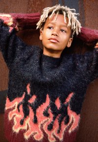 Molo BELLO UNISEX - Jumper - black/red