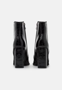 RAID Bottines à talons hauts - black
