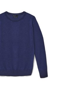 Marineblauer Rundhalsausschnitt-Pullover aus weichem Stoff mit langen Ärmeln, gerippten Bündchen und Saum, der ein einfaches, klassisches Design aufweist.