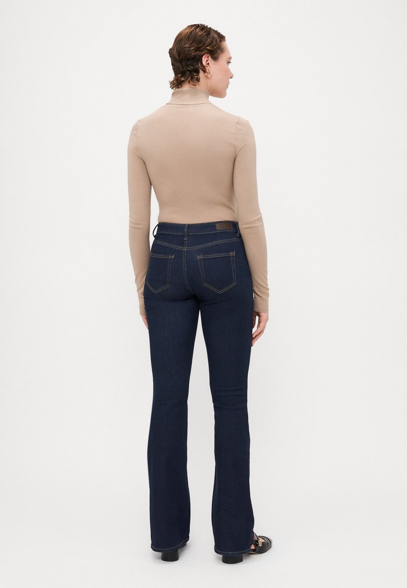 ONLY Tall ONLBLUSH MID WAIST Flared Jeans dark blue denim/dark