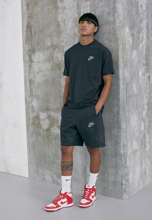REVIVAL - T-shirt basic - black/white