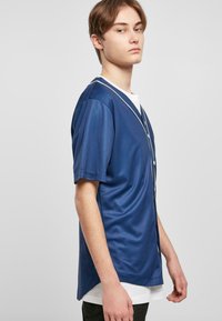 Urban Classics BASEBALL  - Camisa - spaceblue white